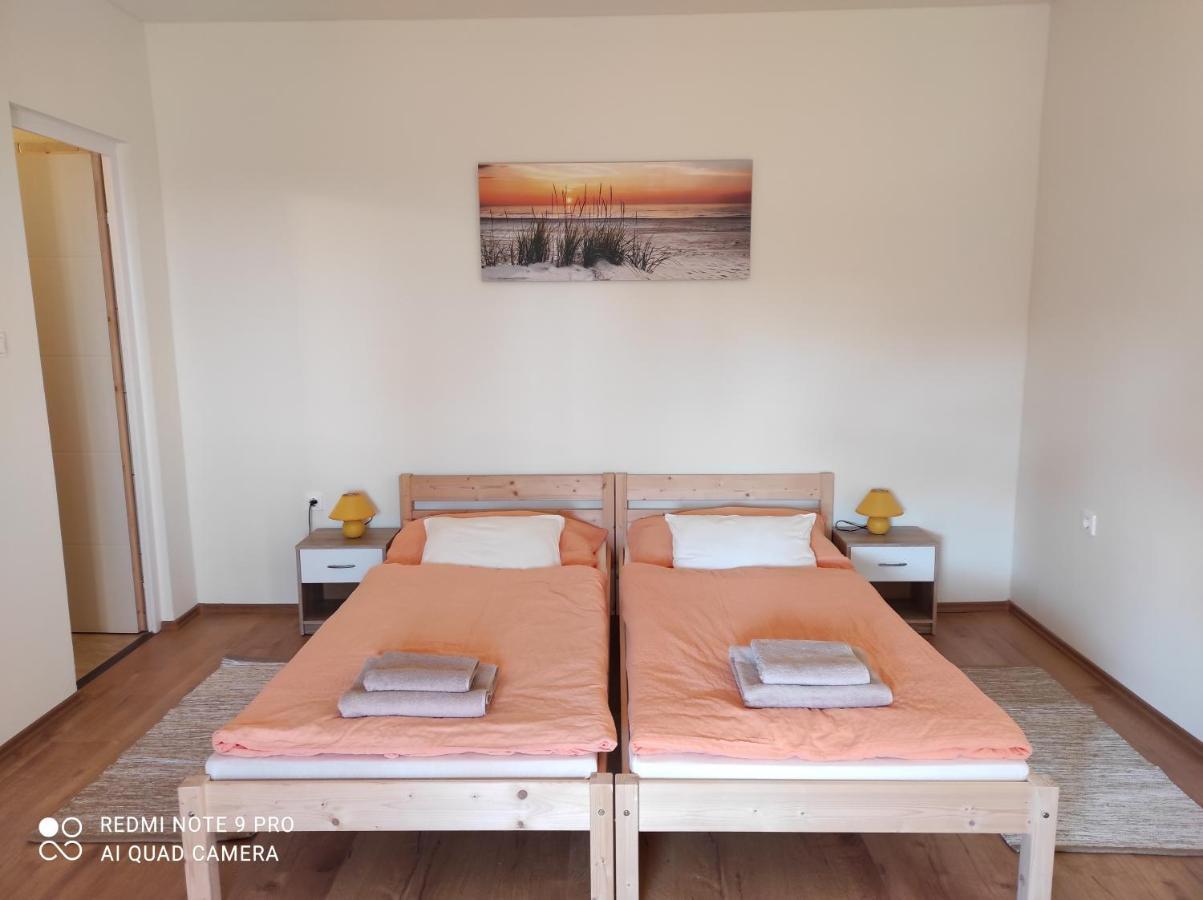 Montana-Ederics Vendégház Balatonederics Esterno foto